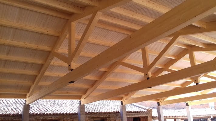 panel de madera, panel sándwich de madera, porche de madera, vigas de madera, viga de madera, madera de pino, pérgolas para terrazas